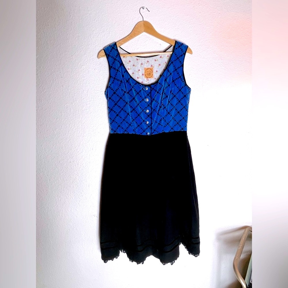 Vintage German/Bavarian dirndl dress